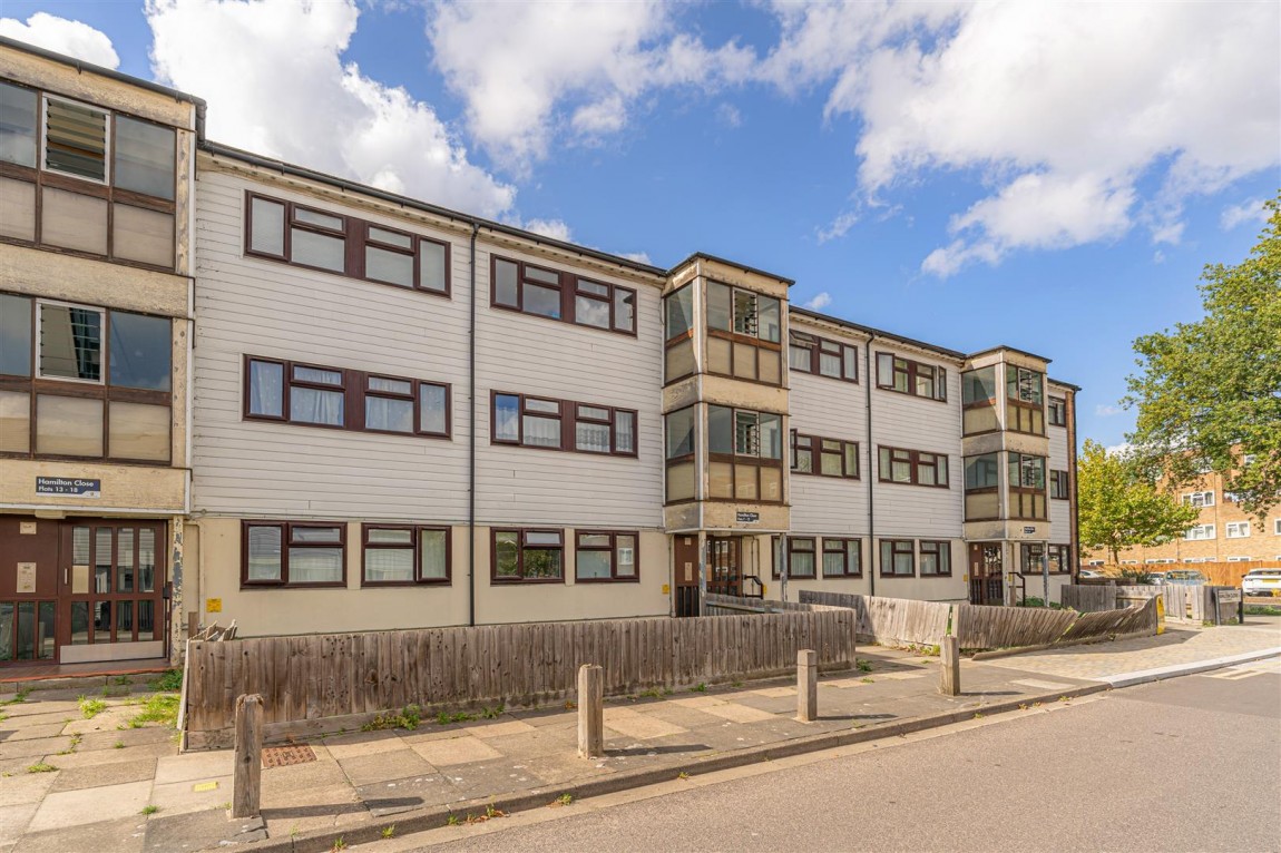 Images for Hamilton Close, London