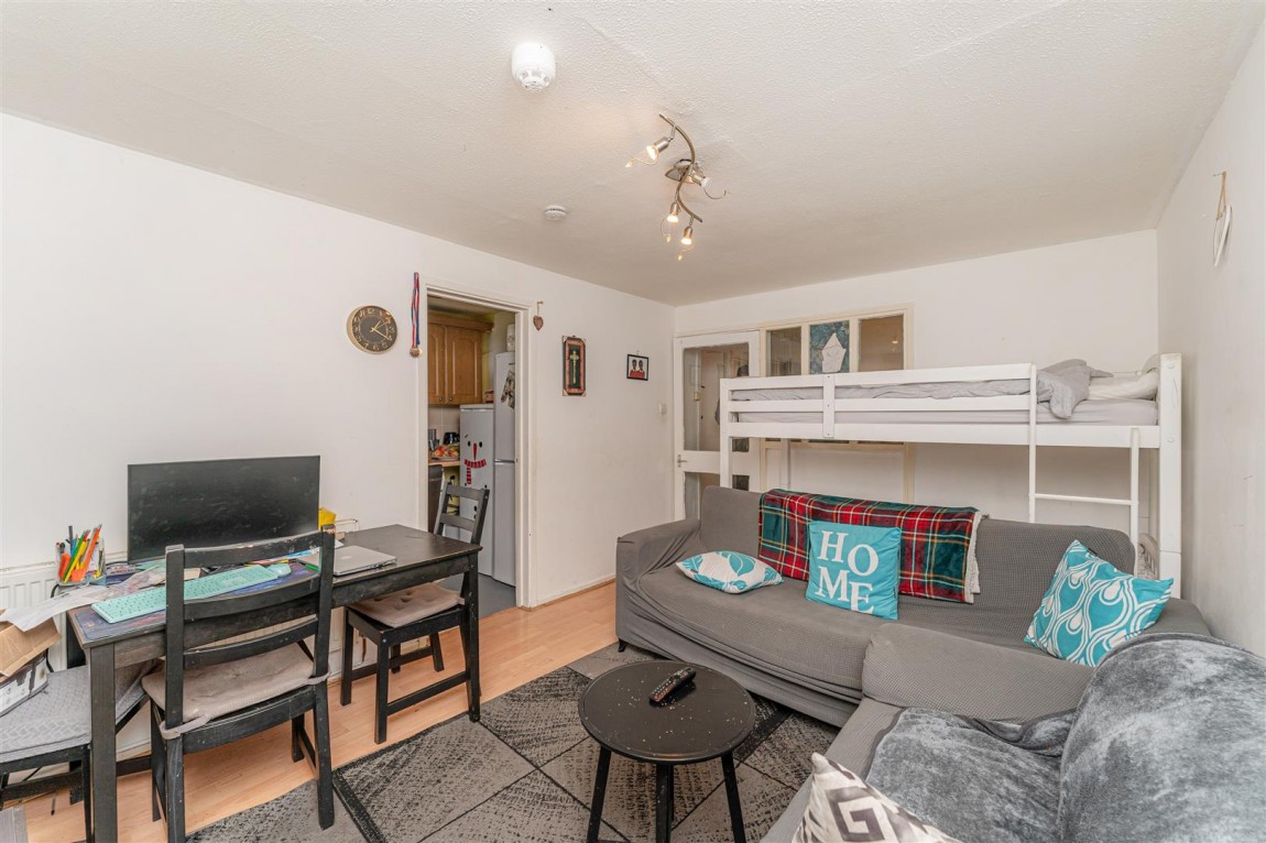 Images for Hamilton Close, London