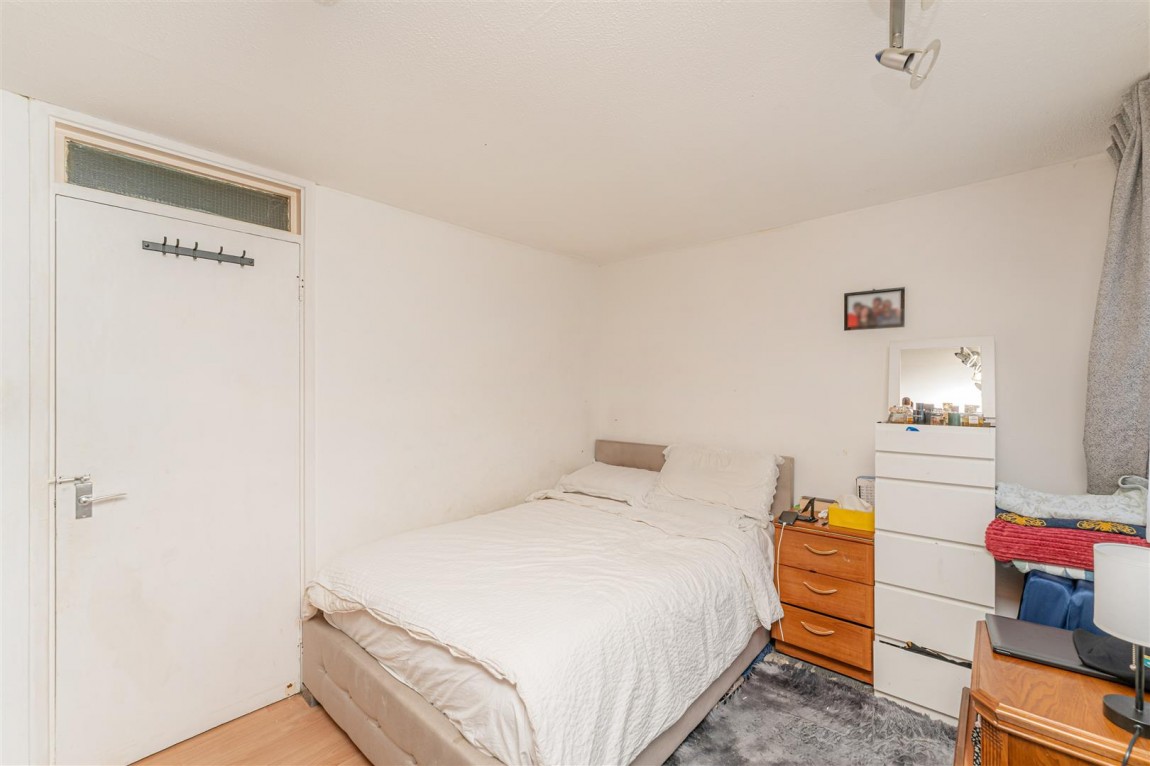 Images for Hamilton Close, London