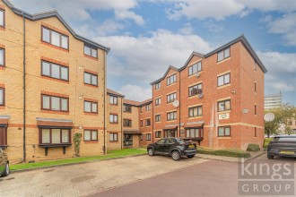 Magpie Close, Enfield