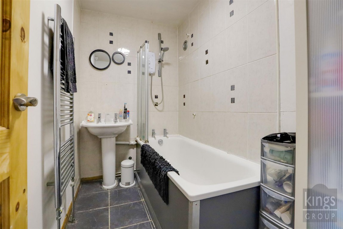 Images for Ivinghoe Close, Enfield