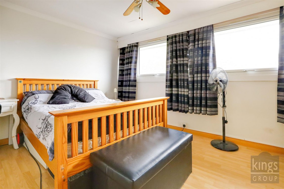 Images for Ivinghoe Close, Enfield