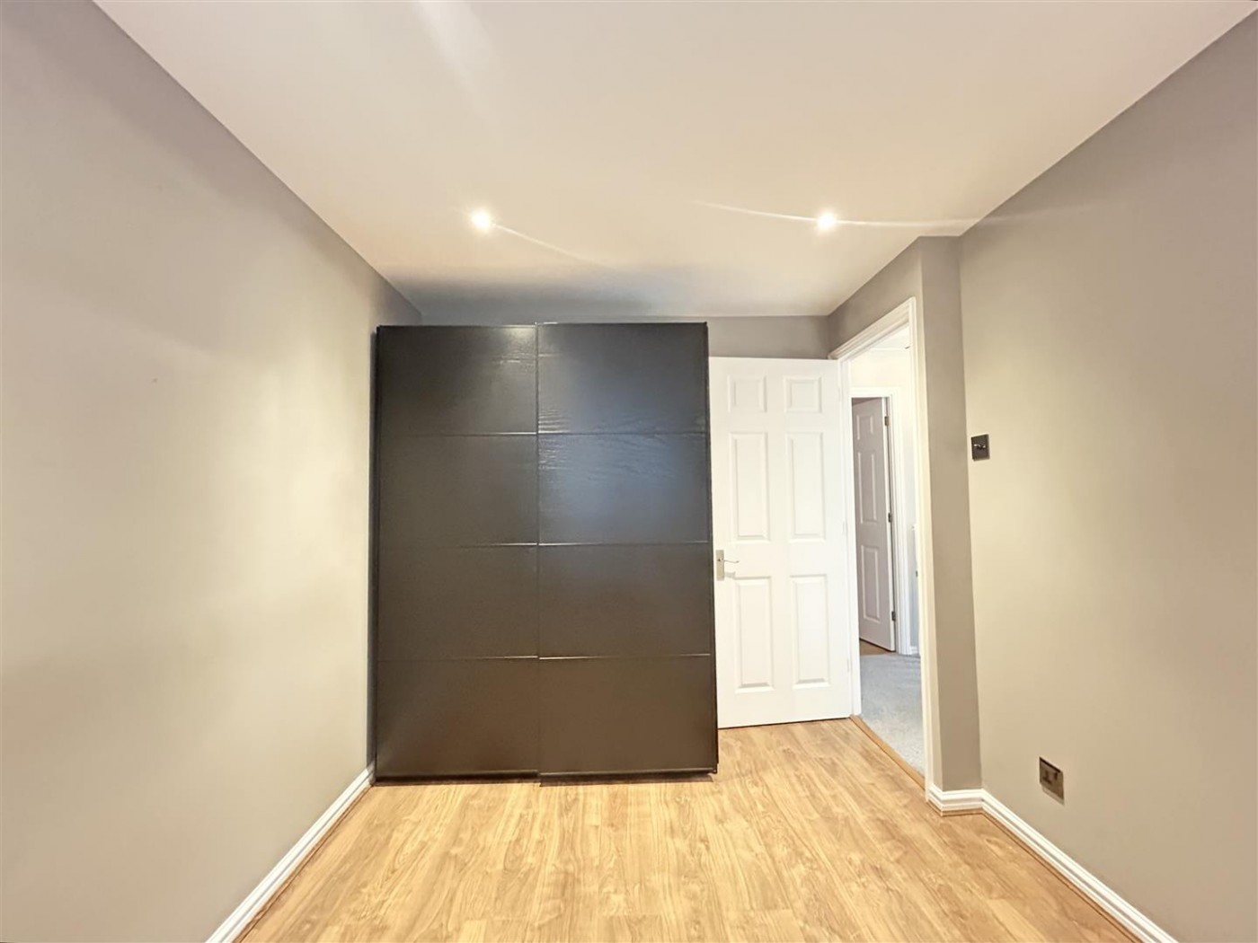 Images for Davenport, Harlow