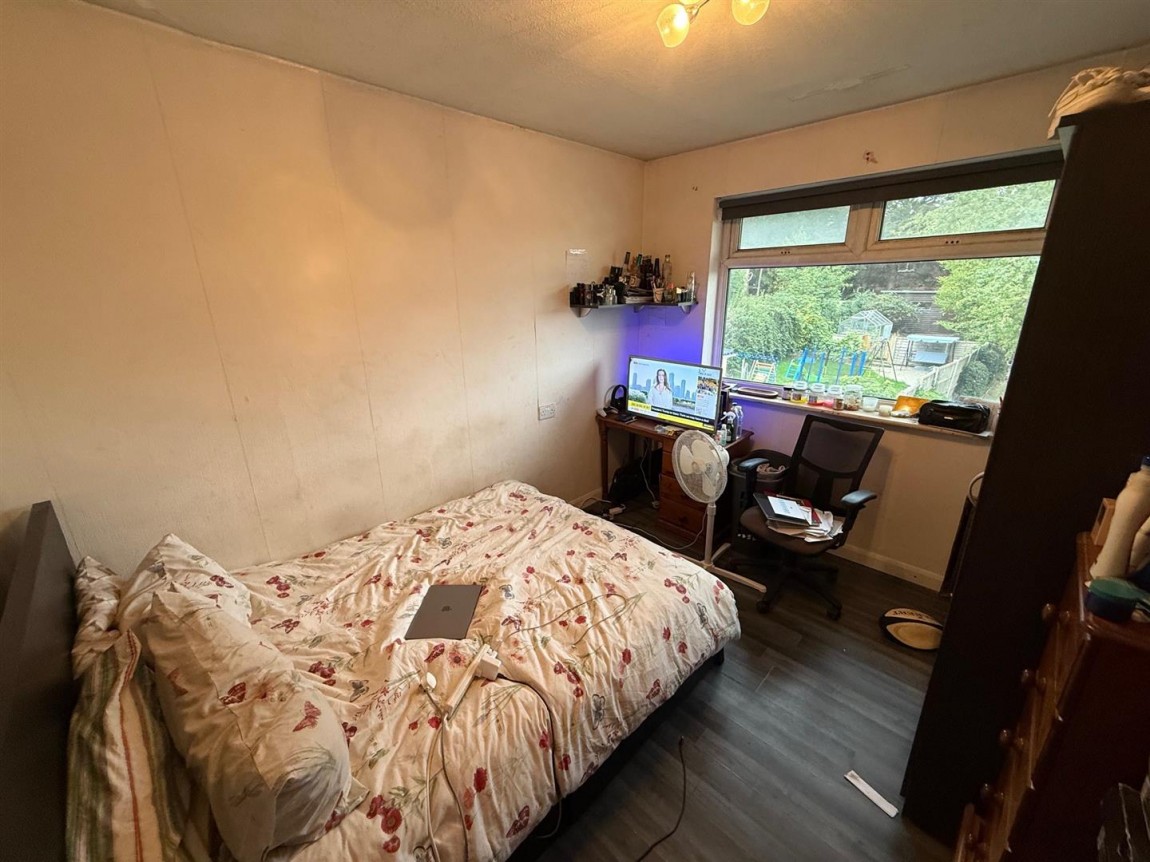 Images for Amesbury Drive, London