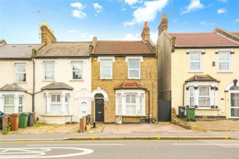 Chingford Road, London - EAID:KingsGroupApi2020, BID:30208-12