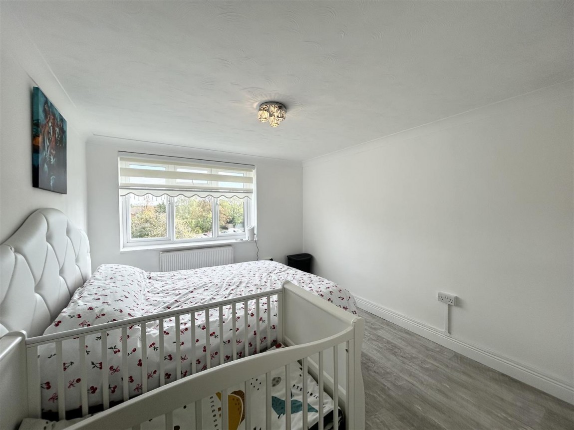 Images for Pytt Field, Harlow