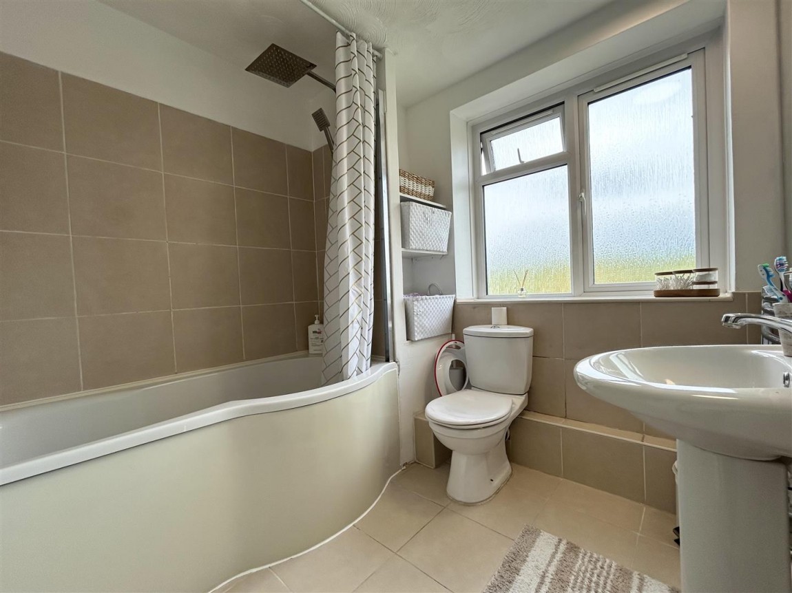 Images for Pytt Field, Harlow