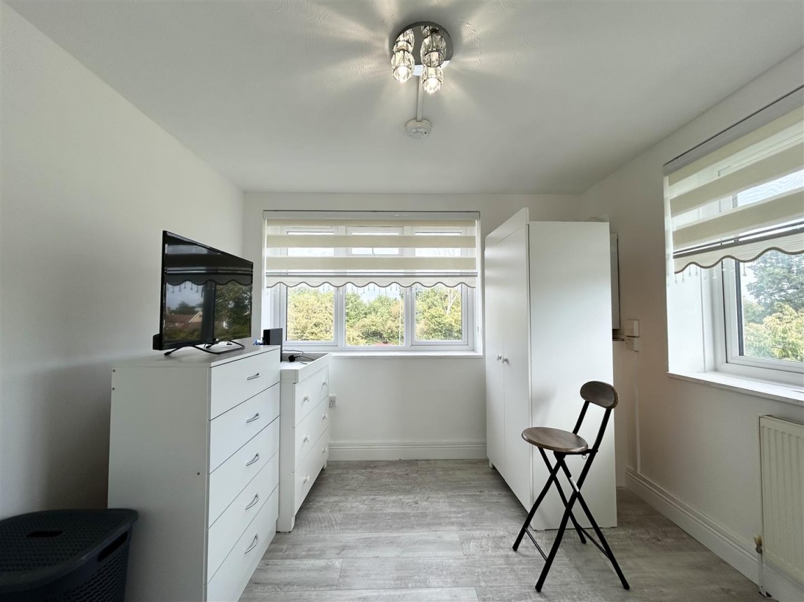 Images for Pytt Field, Harlow