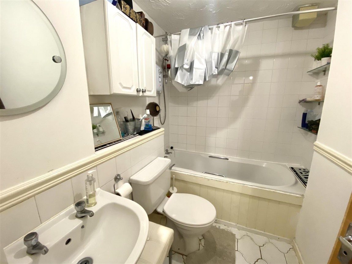 Images for Redwood Gardens, London