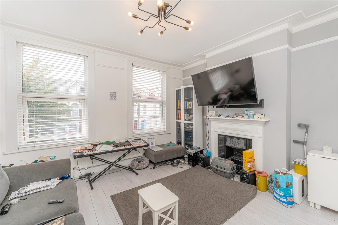Images for Vicarage Road, London