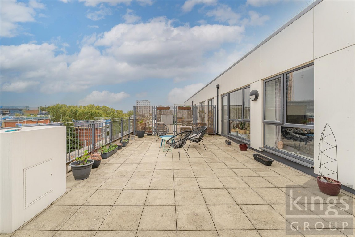 Images for Fulbourne Road, London