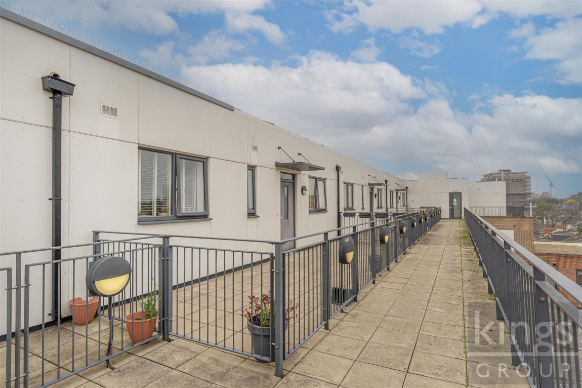 Images for Fulbourne Road, London