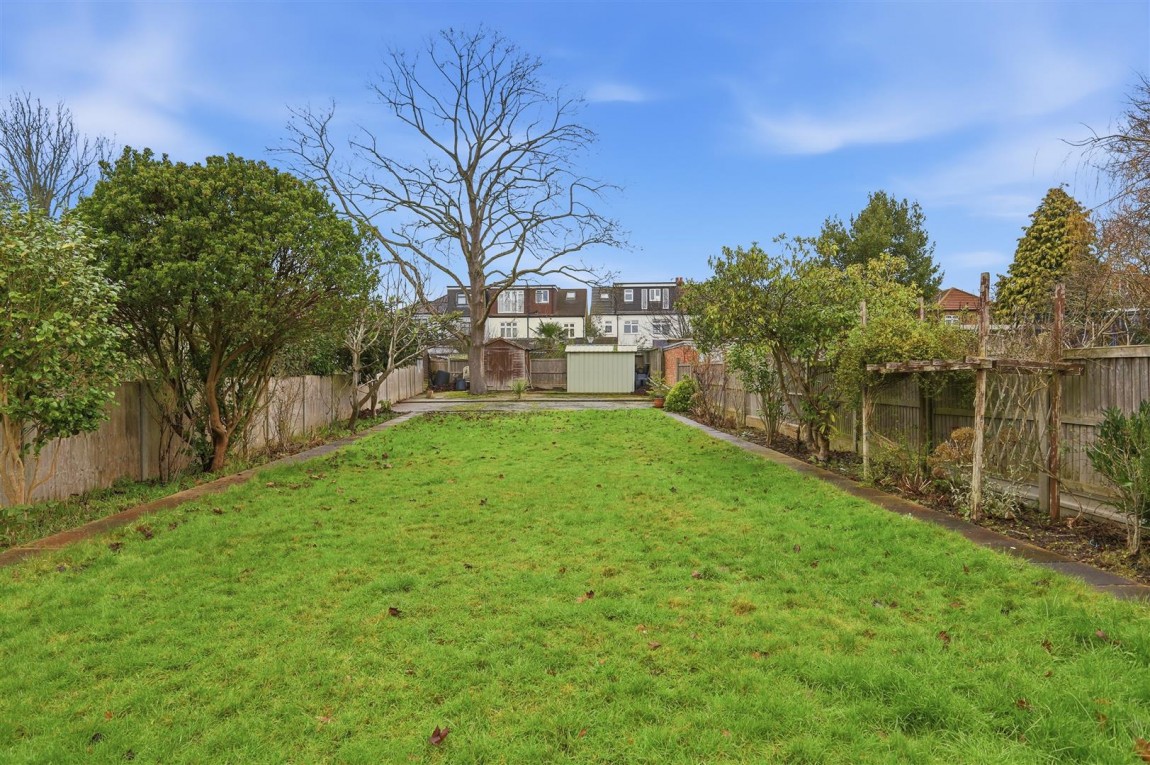 Images for Ridge Crest, Enfield