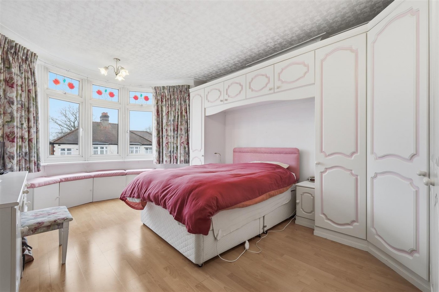 Images for Ridge Crest, Enfield