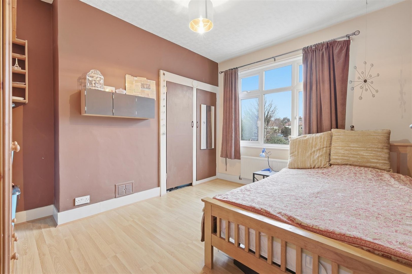 Images for Ridge Crest, Enfield