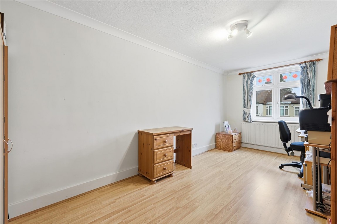 Images for Ridge Crest, Enfield