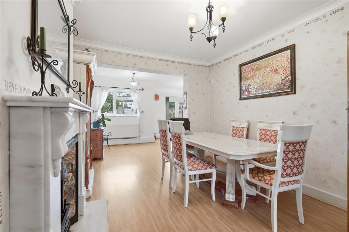 Images for Ridge Crest, Enfield