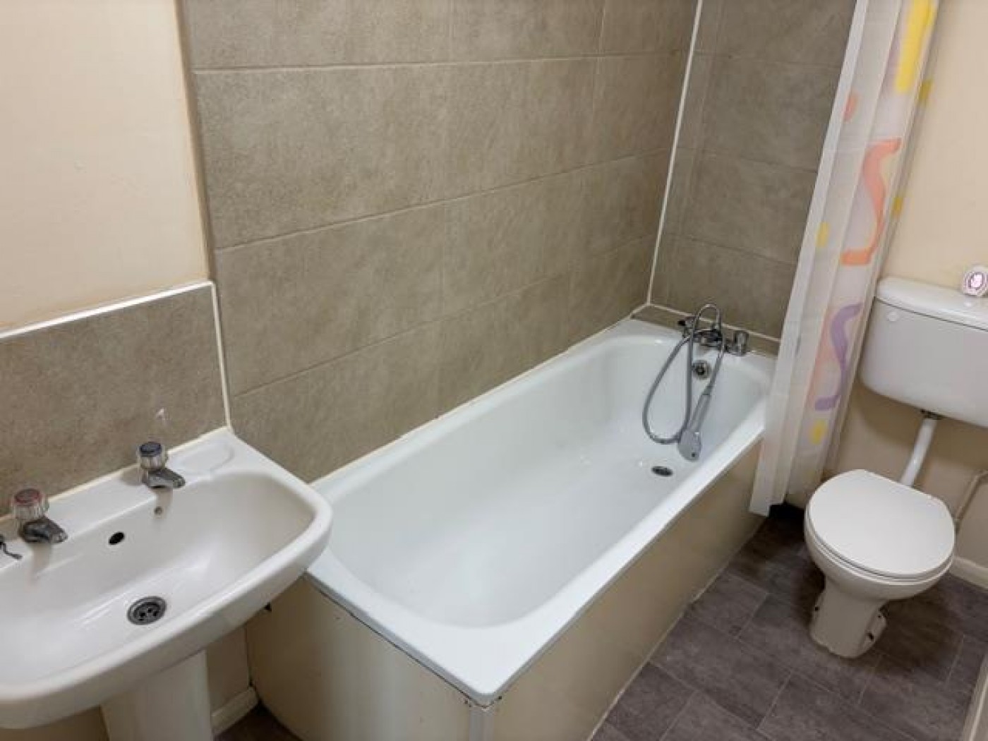 Images for Wren Close, Edmonton