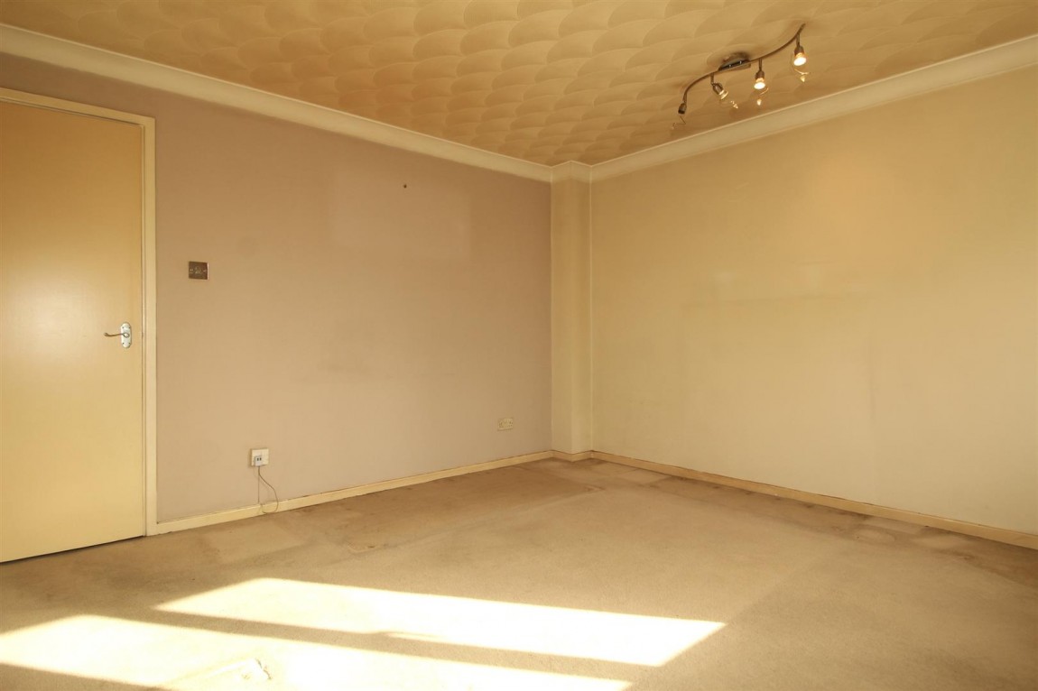 Images for Grenwich Court, Parkside, Waltham Cross