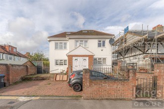 Leyland Avenue, Enfield