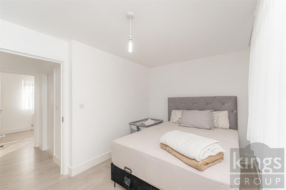 Images for Leyland Avenue, Enfield