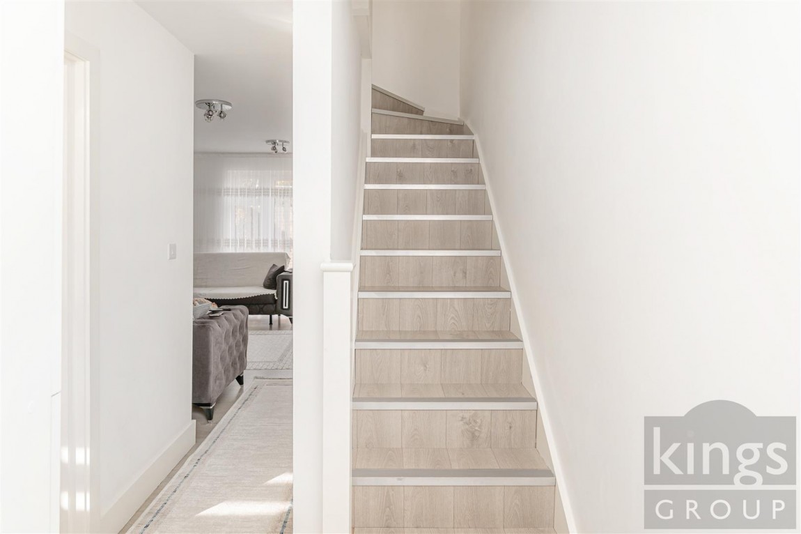 Images for Leyland Avenue, Enfield