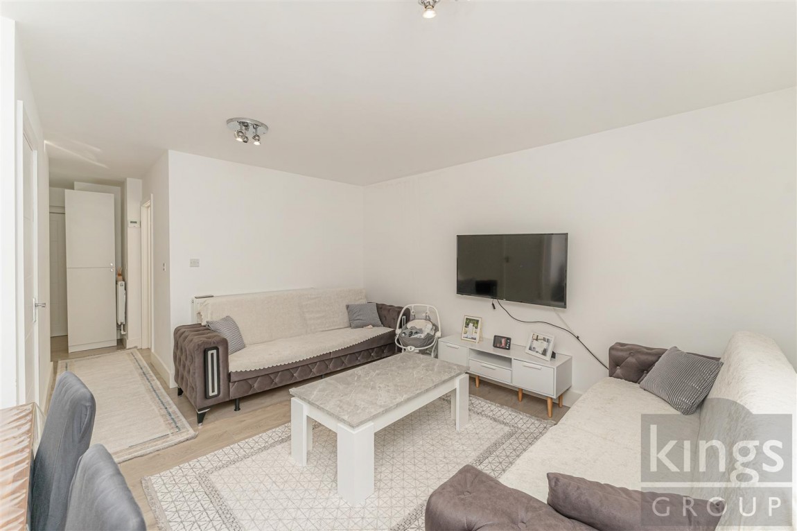Images for Leyland Avenue, Enfield