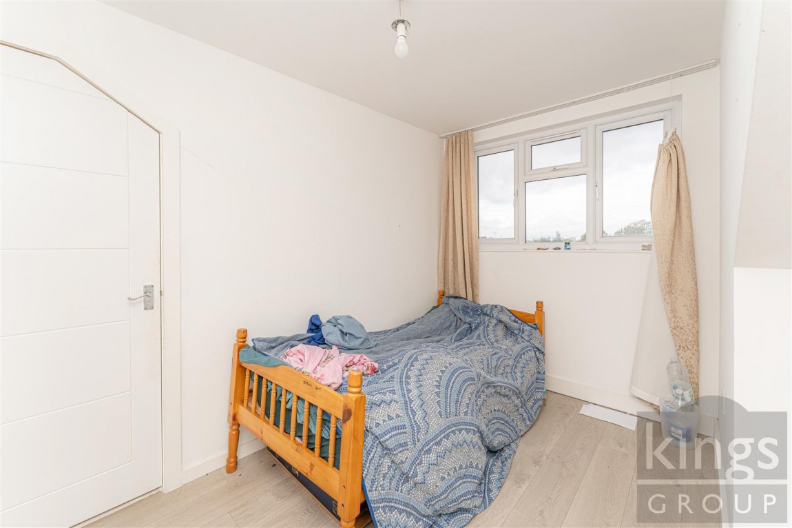 Images for Leyland Avenue, Enfield