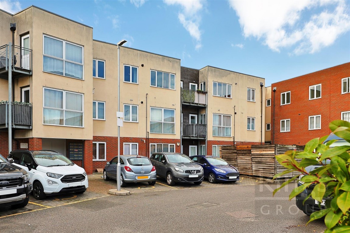 Images for Archibald Close, Enfield