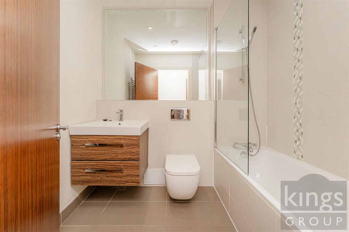 Images for Silver Street, Enfield