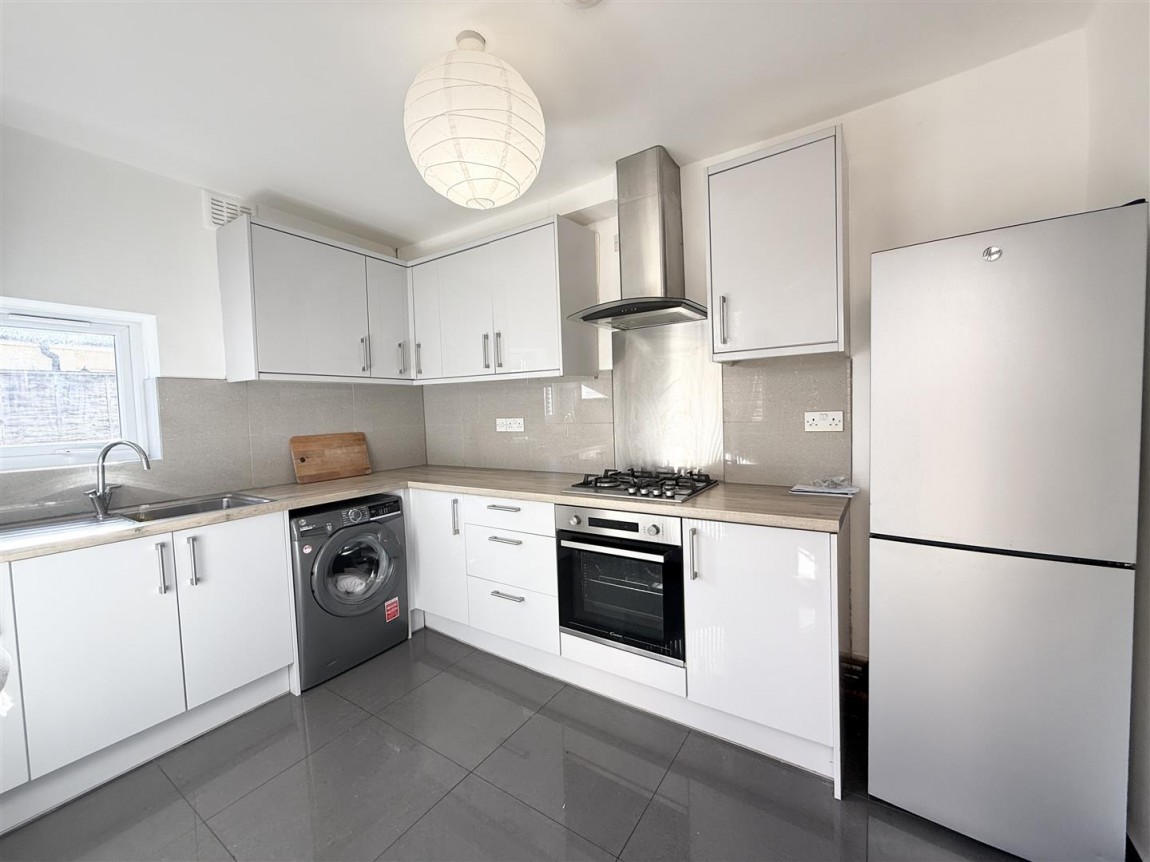 Images for Town Road, Edmonton, N9