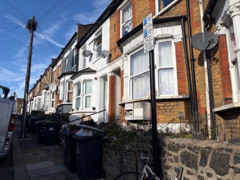 Steele Road, Tottenham - EAID:KingsGroupApi2020, BID:90994-1955