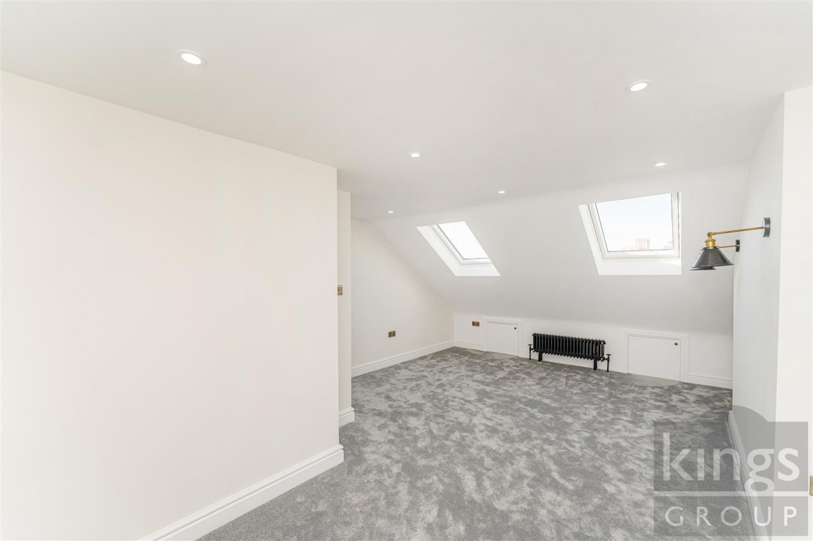 Images for Pembar Avenue, London