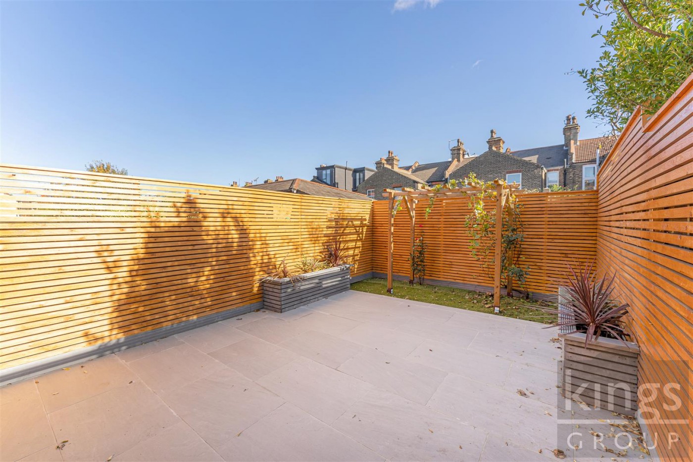 Images for Pembar Avenue, London