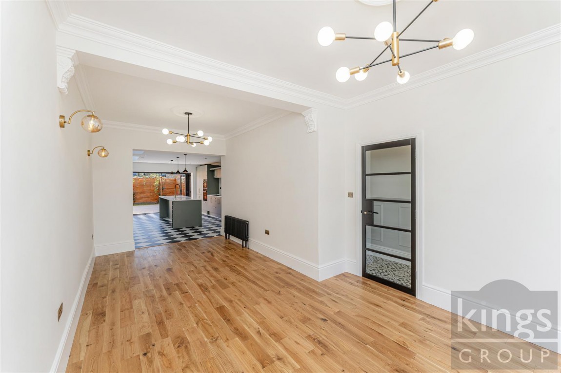 Images for Pembar Avenue, London