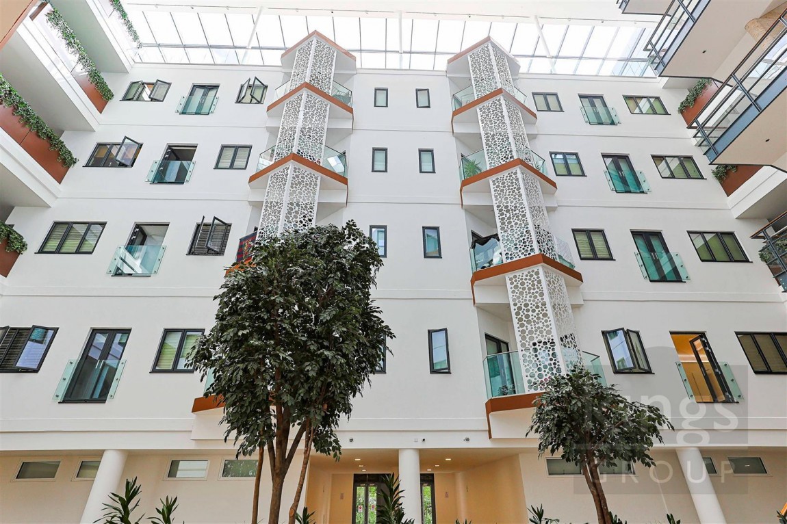 Images for Edinburgh Gate, Harlow