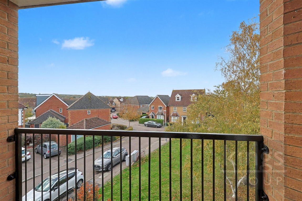 Images for Chelsea Gardens, Church Langley