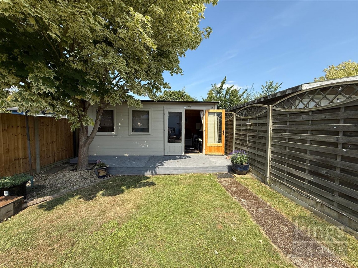 Images for Red Lion Crescent, Harlow