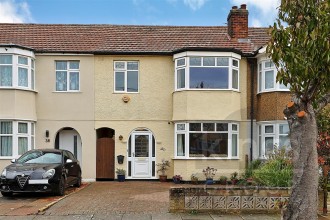 Buckingham Close, Enfield