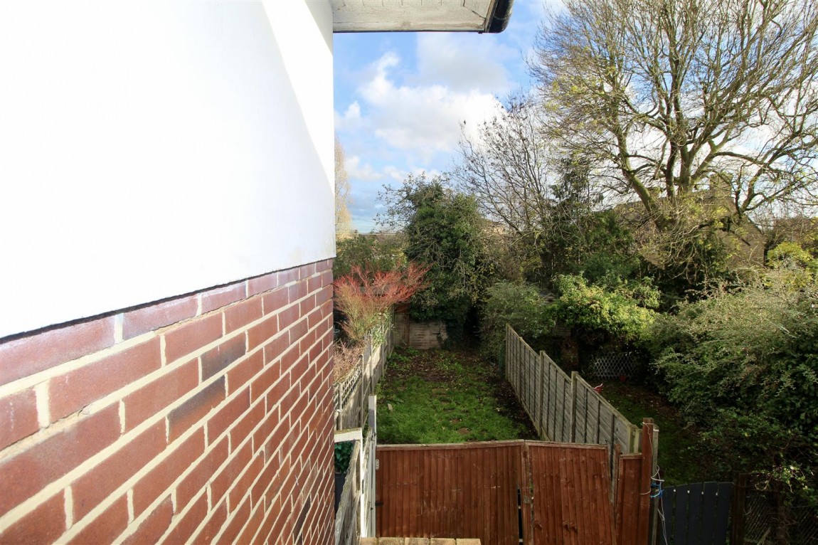 Images for Lyndhurst Gardens, Enfield