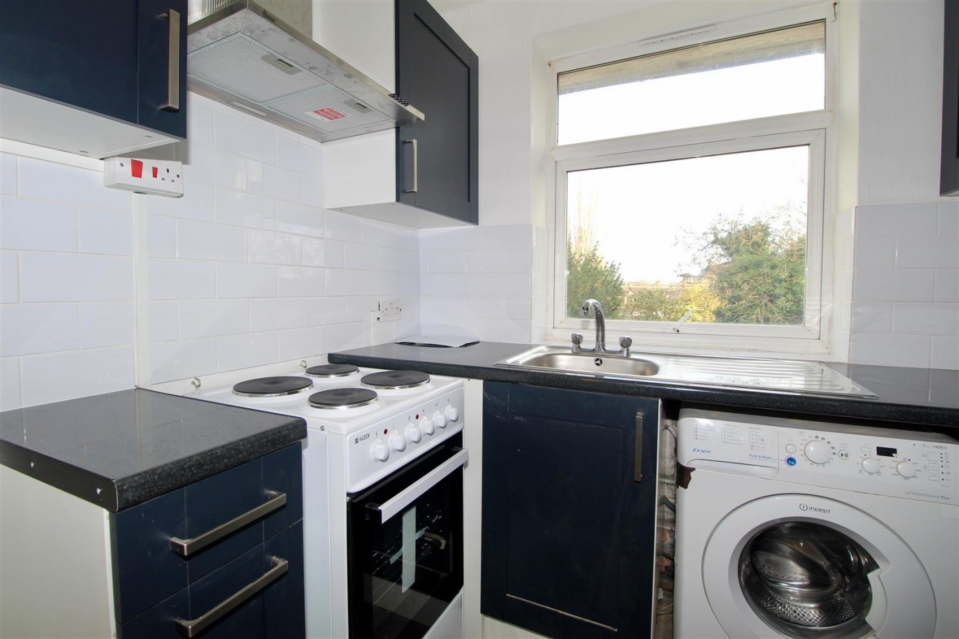 Images for Lyndhurst Gardens, Enfield