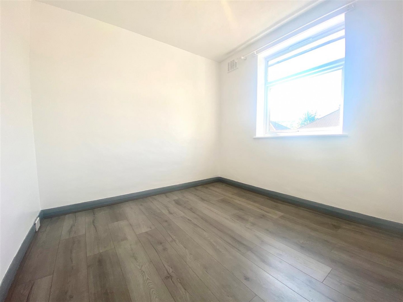 Images for Lyndhurst Gardens, Enfield