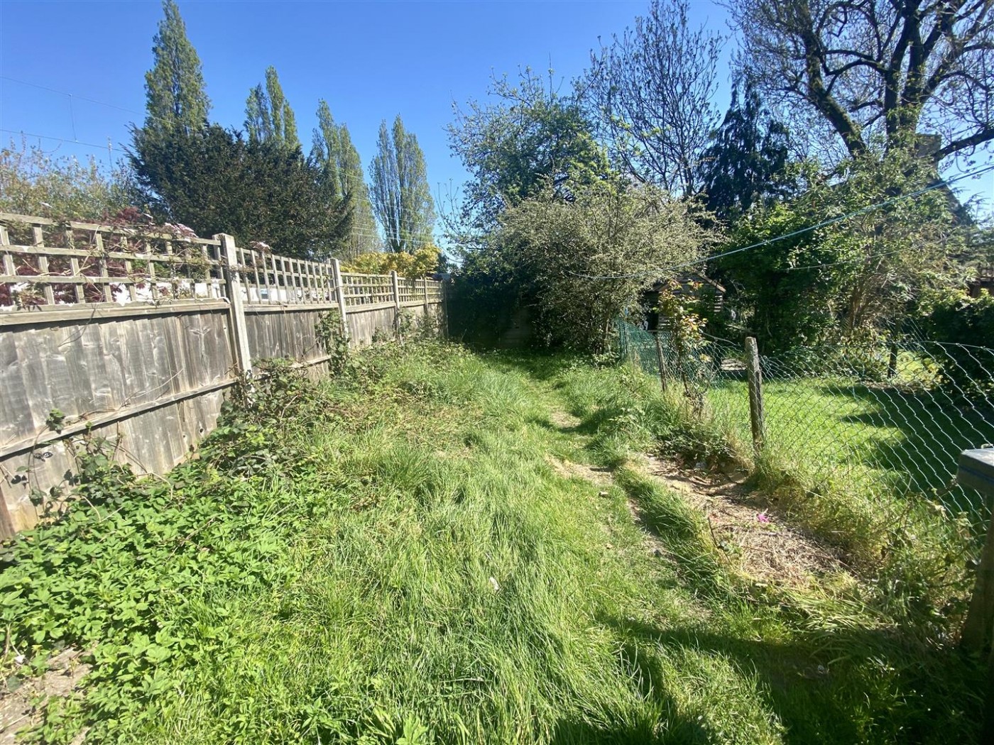 Images for Lyndhurst Gardens, Enfield