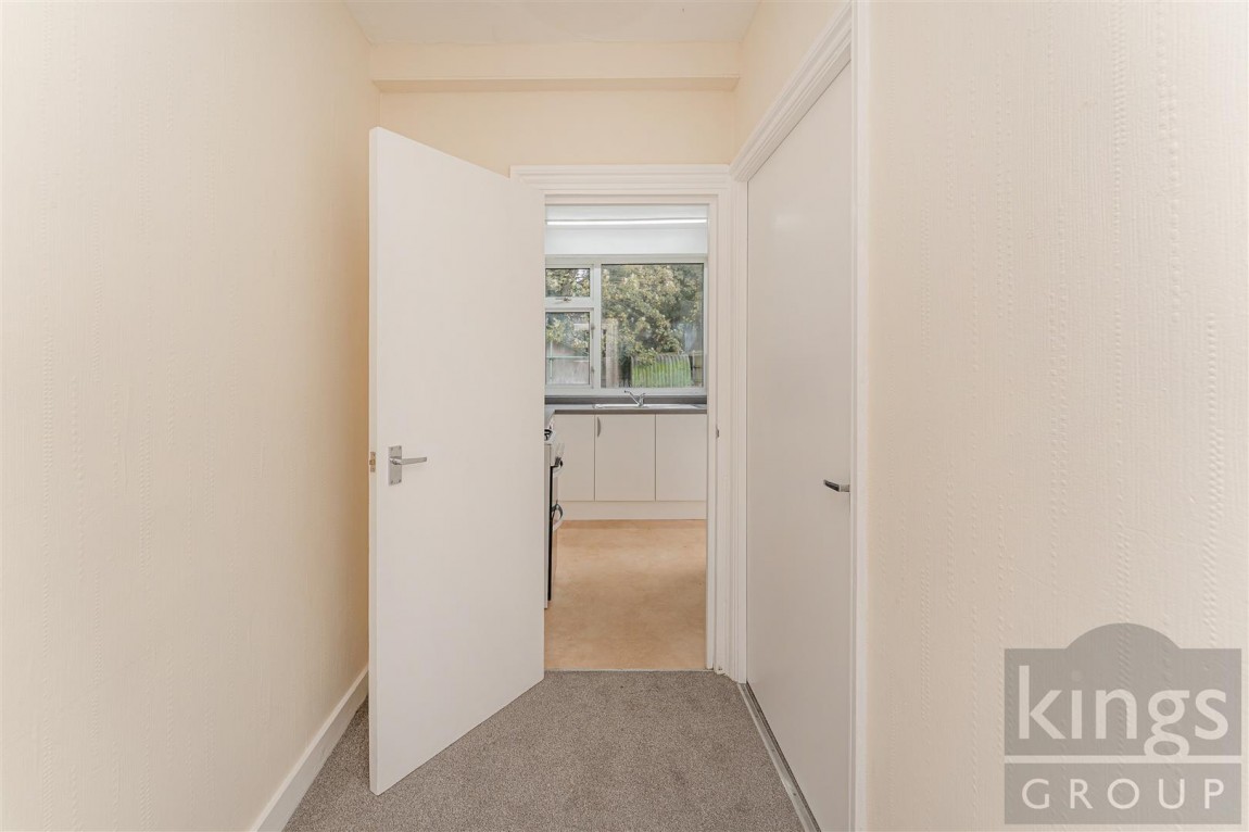 Images for Amersham Avenue, Edmonton, N18