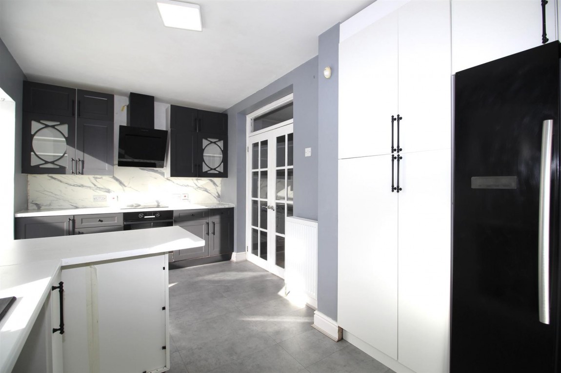 Images for Nursery Close, Enfield