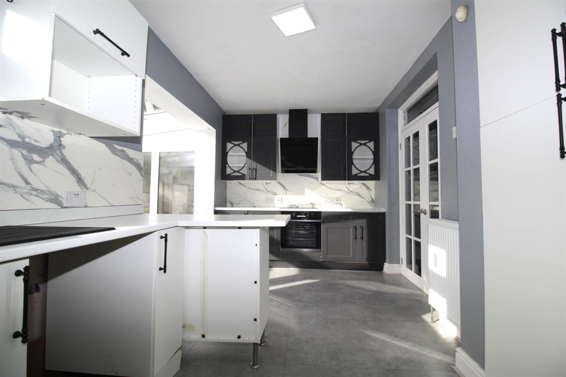 Images for Nursery Close, Enfield