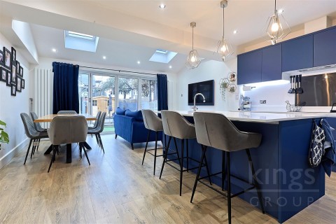 Bullsmoor Close, Waltham Cross - EAID:KingsGroupApi2020, BID:30208-5