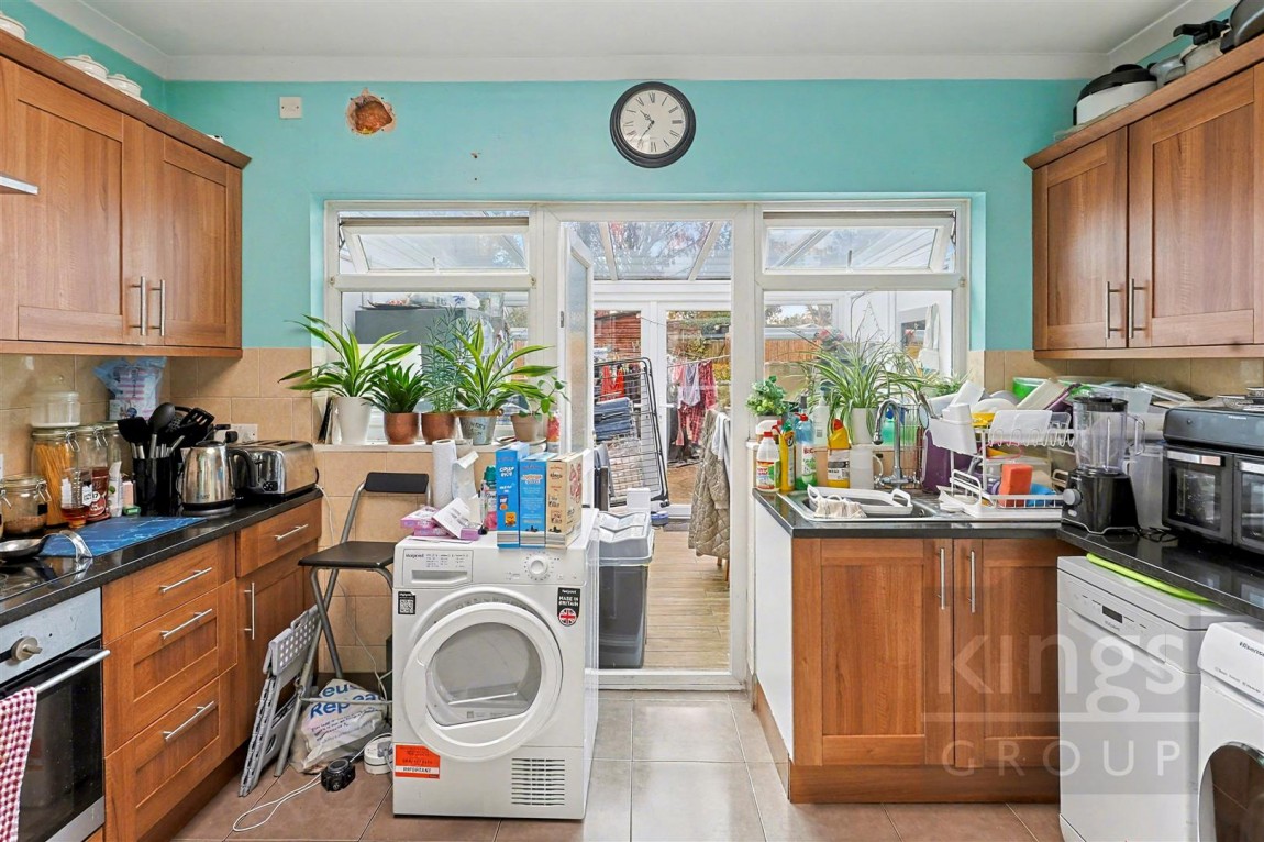 Images for Curzon Avenue, Enfield