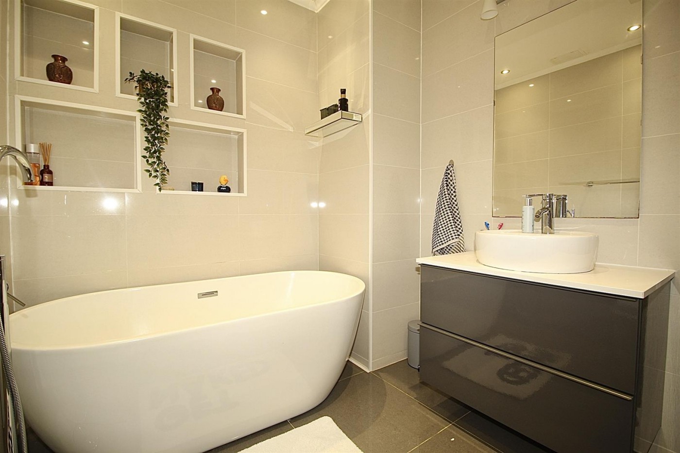 Images for Bedford Crescent, Enfield