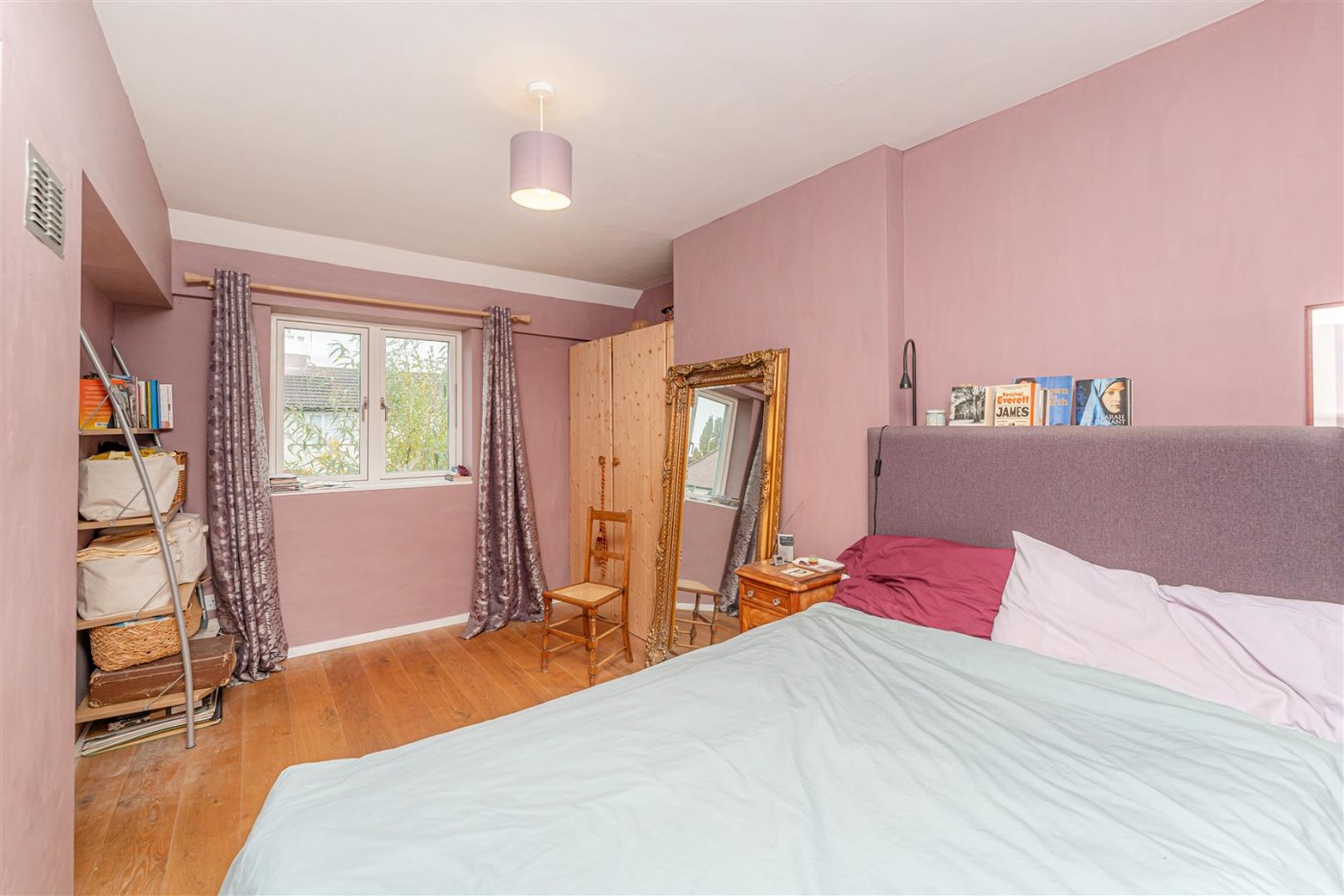 Images for Weir Hall Road, London